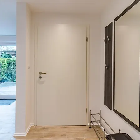 Moderne Ferienwohnung Mit Komfort Und Extras - Ideal Fuer Fahrradfahrer Jever Esterno foto