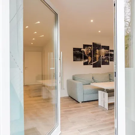 Moderne Ferienwohnung Mit Komfort Und Extras - Ideal Fuer Fahrradfahrer Jever Esterno foto