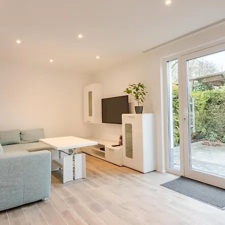 Moderne Ferienwohnung Mit Komfort Und Extras - Ideal Fuer Fahrradfahrer Jever Esterno foto